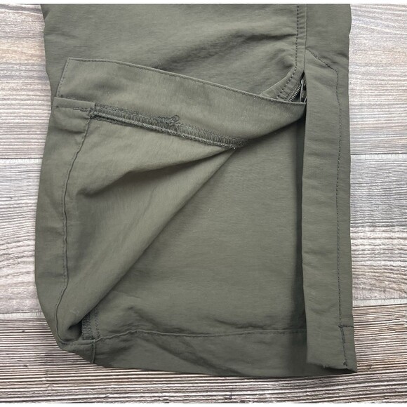 The North Face Convertible Pants/Shorts Mens 32 Green Nylon Ripstop Hiking Camp - Picture 12 of 16